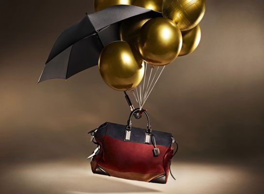 Burberry_holiday_2012_accessories_collection