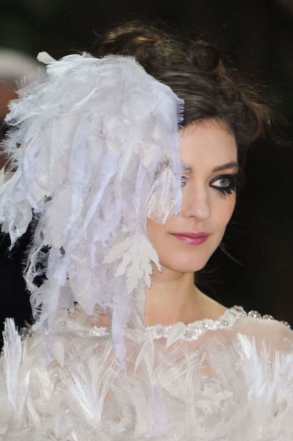 chanel_beauty_haute_couture_spring_2013_pfw35