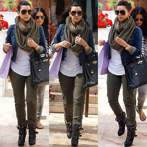 Kim-Kardashian-shopping-at-Herve-Leger