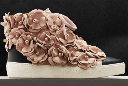 highsnobette-chanel-camellia-sneakers-540x365