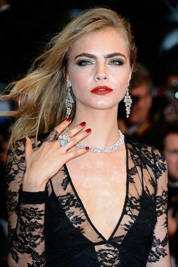 Cara Delevingne Arrivals at the Cannes Opening Ceremony-002