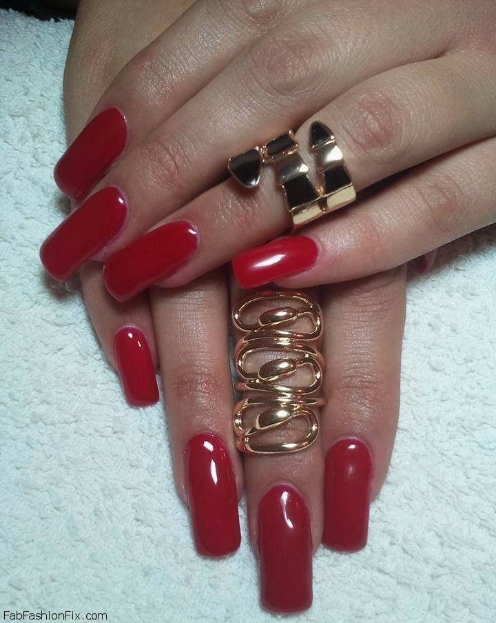 red nails1