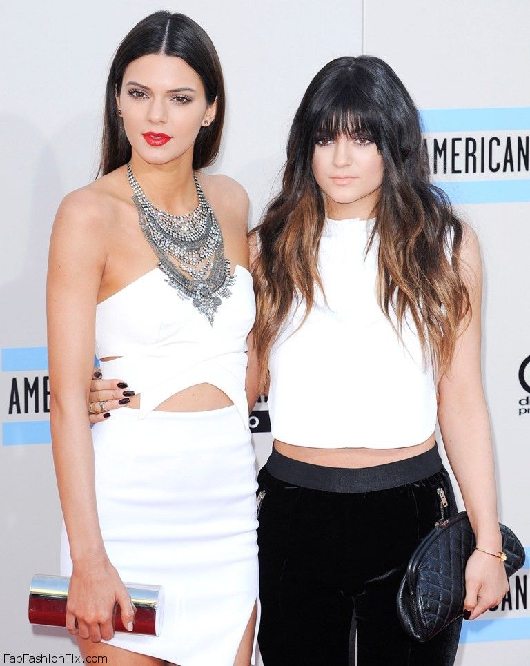celebrity-paradise.com-The Elder-kylie and kendall _10_