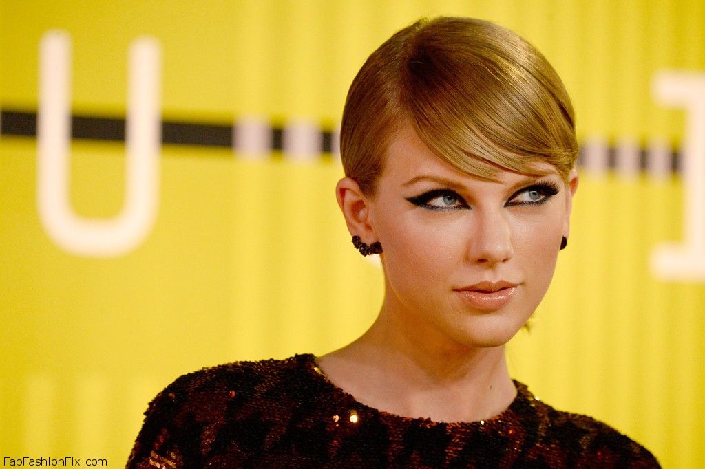 Taylor_Swift_2015_MTV_Video_Music_Awards_Arrival