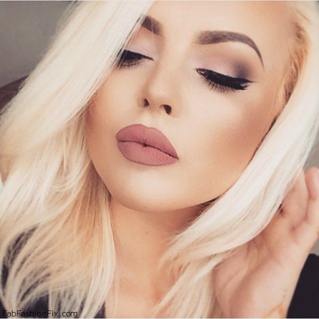 @ummakeupartistry uses our Slim Lip Pencil in ‘Nude Pink’ paired with our Soft Matte Lip Cream in ‘Stockholm