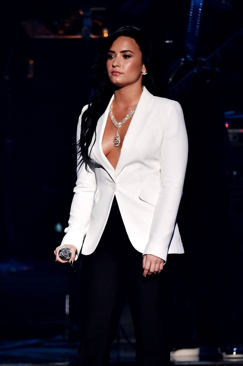 demi-lovato-performs-at-grammy-awards-2016-in-los-angeles-ca-2