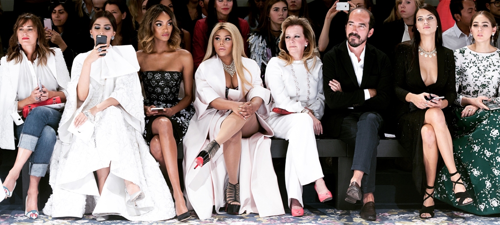 Front-Row at Ralph & Russo AW16-17