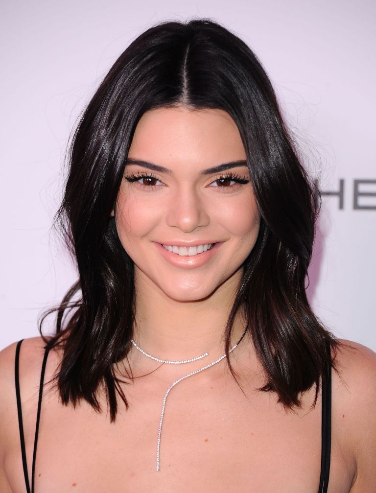 kendall-jenner-harper-s-bazaar-150-most-fashionable-woman-cocktail-party-in-la-1-27-2017-12