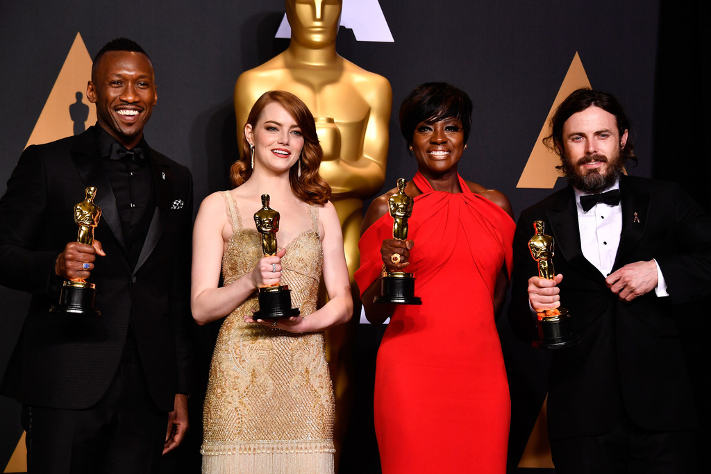 Actors Mahershala Ali, winner of Best Supporting Actor for 'Moonlight,' Emma Stone, winner of Best Actress for 'La La Land,' Viola Davis, winner of the Best Supporting Actress award for 'Fences,' and Casey Affleck, winner of Best Actor for 'Manchester by the Sea,' pose in the press room during the 89th Annual Academy Awards at Hollywood & Highland Center on February 26, 2017 in Hollywood, California.