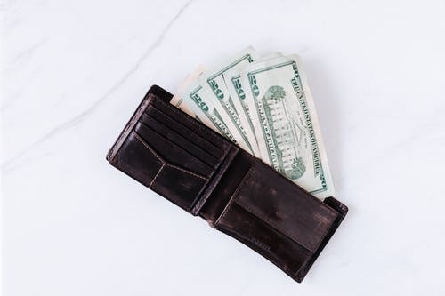 Expert Tips for Buying High-Quality Leather Wallets