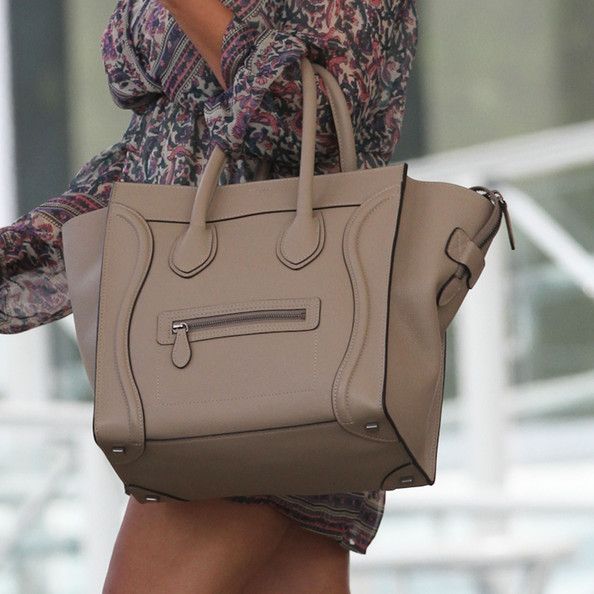 Kourtney-Kardashian-with-Celine-Souris-Mini-Luggage-Bag-2