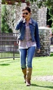 Style Watch: Celebrity looks with denim jacket | Fab Fashion Fix