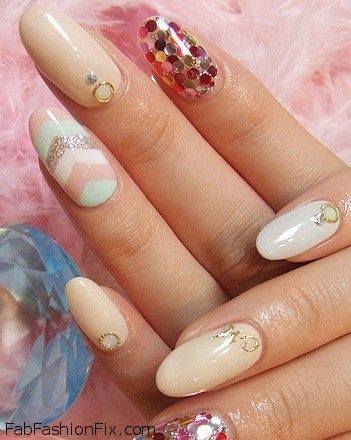 Nails: Pastel nails trend and inspirations