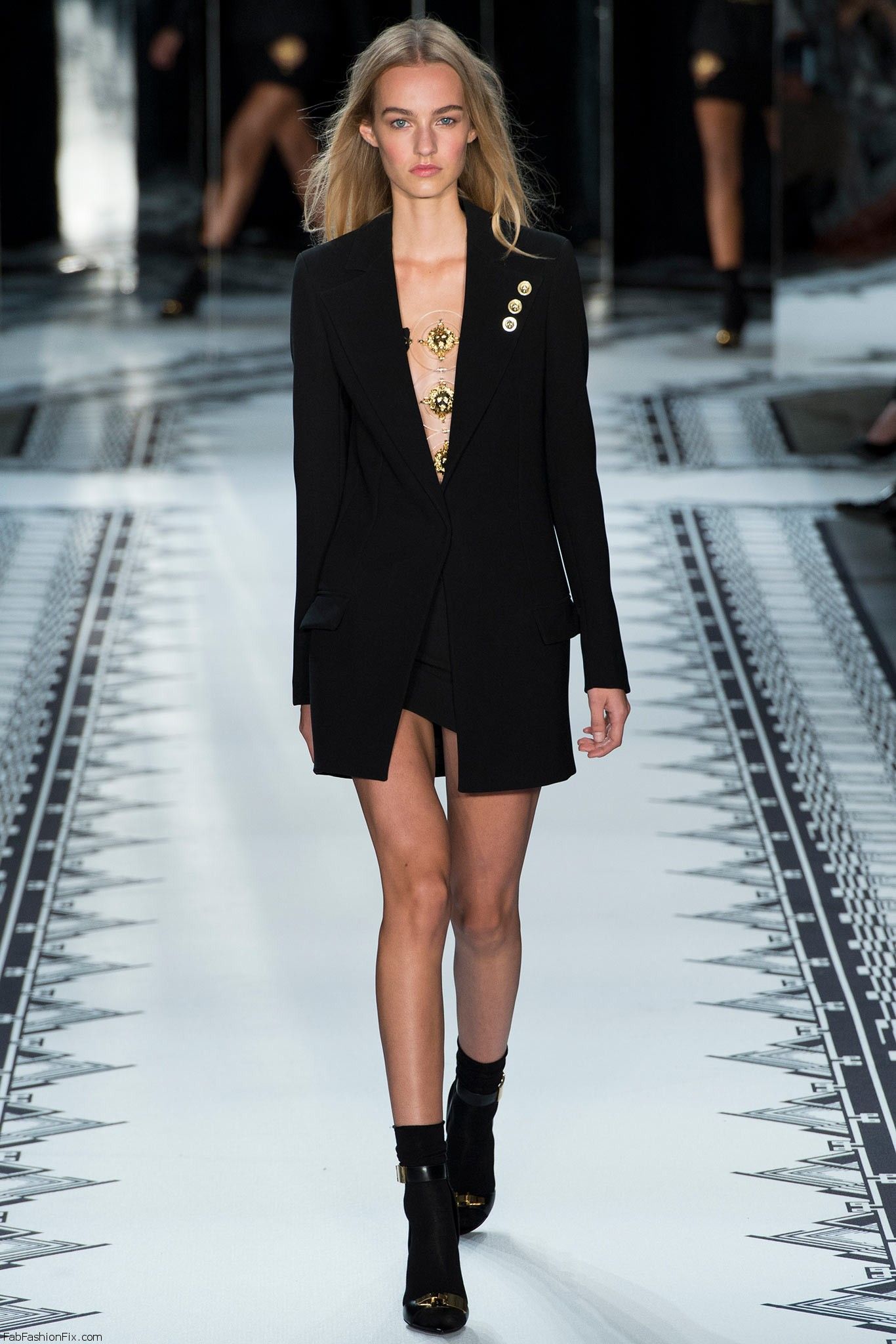 Versus Versace spring/summer 2015 collection – New York fashion week ...