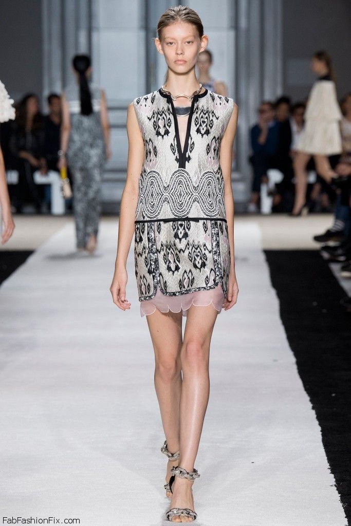 Giambattista Valli spring/summer 2015 collection – Paris fashion week ...