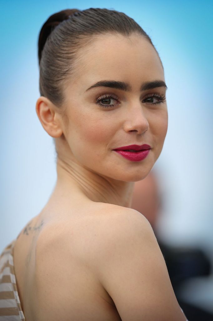 lily-collins-at-okja-photocall-at-2017-cannes-film-festival-05-19-2017_19