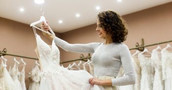 How to Get the Best Deal On Your Dream wedding dress